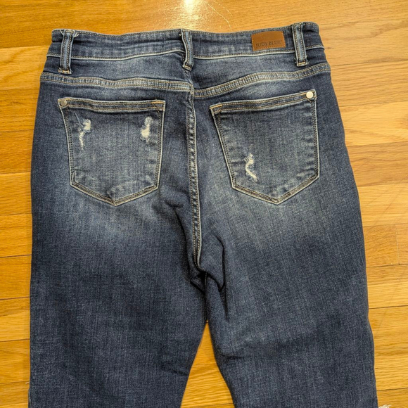 Judy Blue Boyfriend Distressed Jeans Size 7 28 - Picture 6 of 13